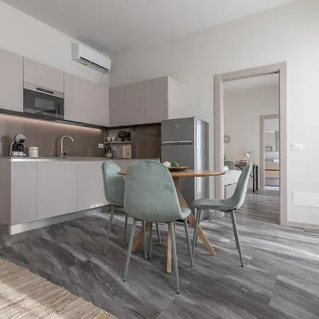 Italian Experience-suite Ateneo Apartment *