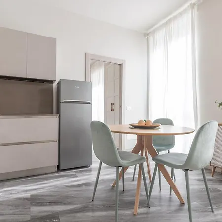 Italian Experience-suite Ateneo Apartment *